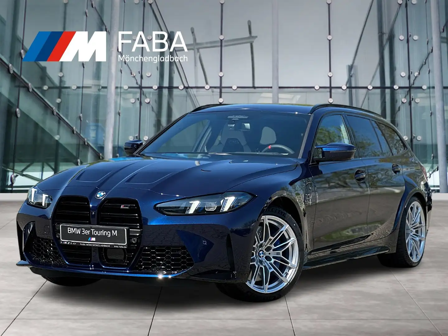 BMW M3 Competition Touring mit M x M Drivers P. Driv. Pro Blau - 1