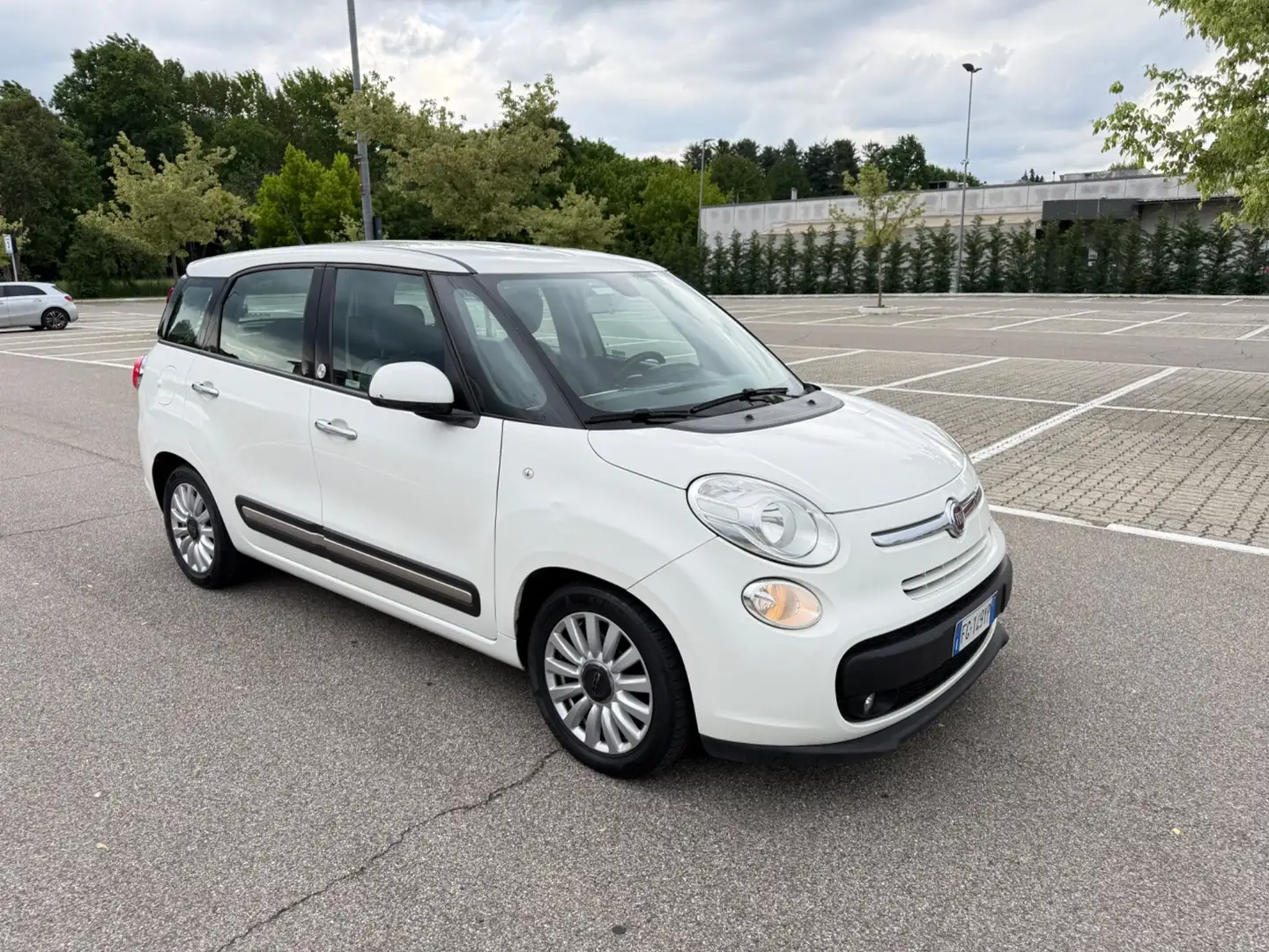 Fiat 500L Living 1.3 Multijet 95 CV Dualogic*Uconnect*Usb*Au Bianco - 1