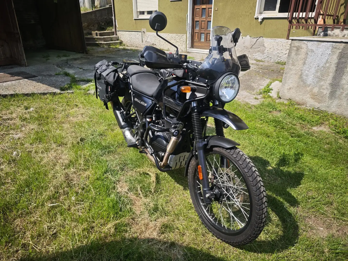 Royal Enfield Himalayan Negru - 1
