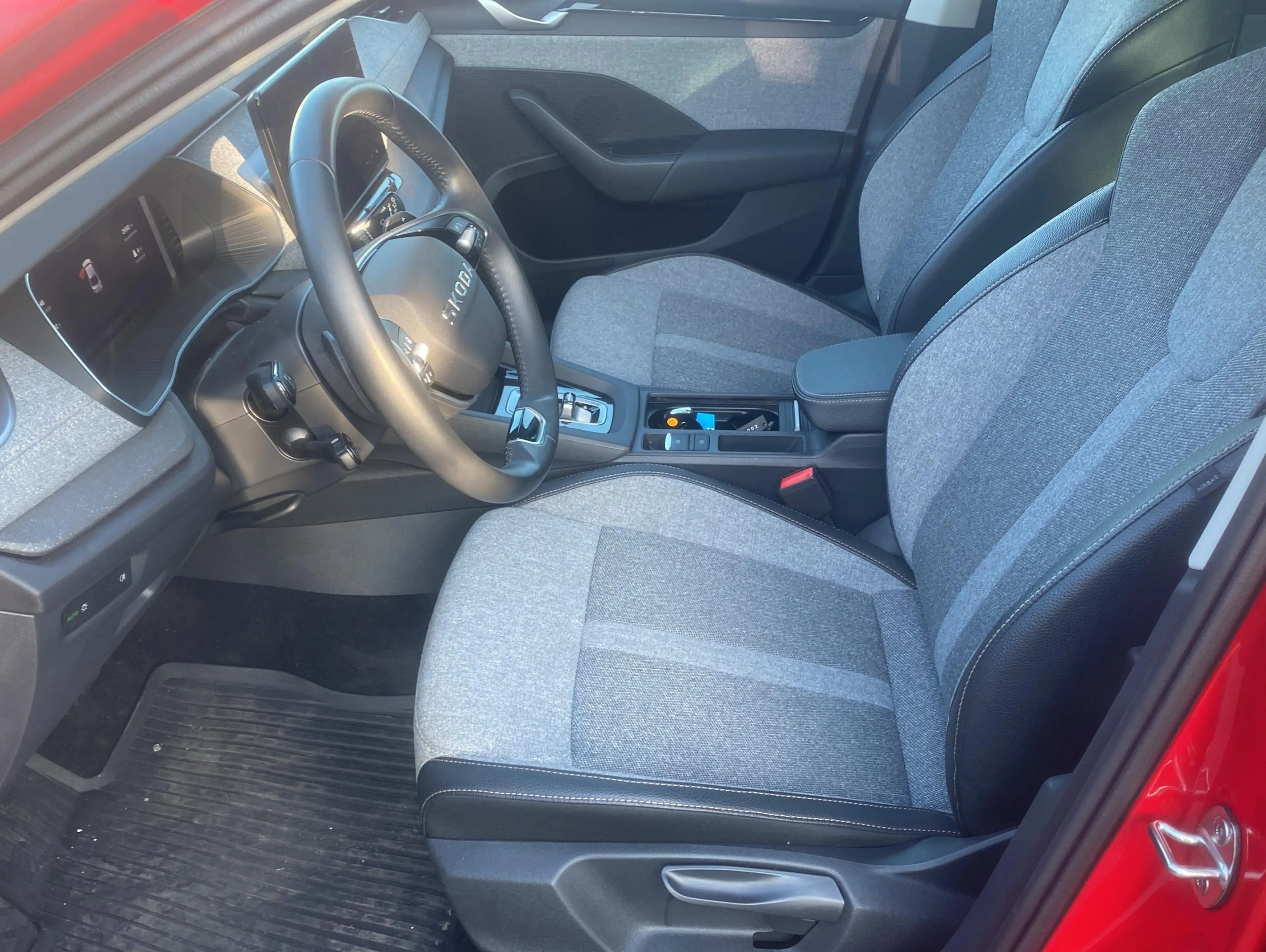 Skoda Octavia 1.5 TSI mHEV Selection DSG*Navi*LED*ACC — photo 5
