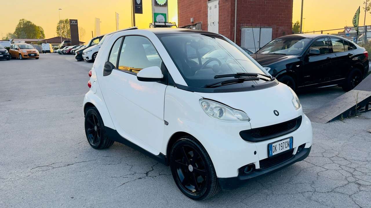 smart forTwo fortwo 1000 62 kW coupé pulse