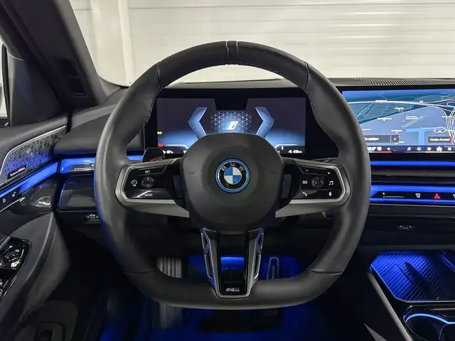 BMW I5 view 12