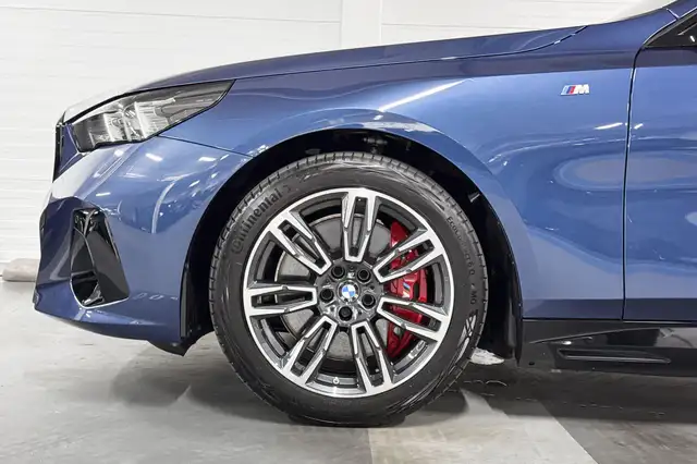 BMW I5 view 4