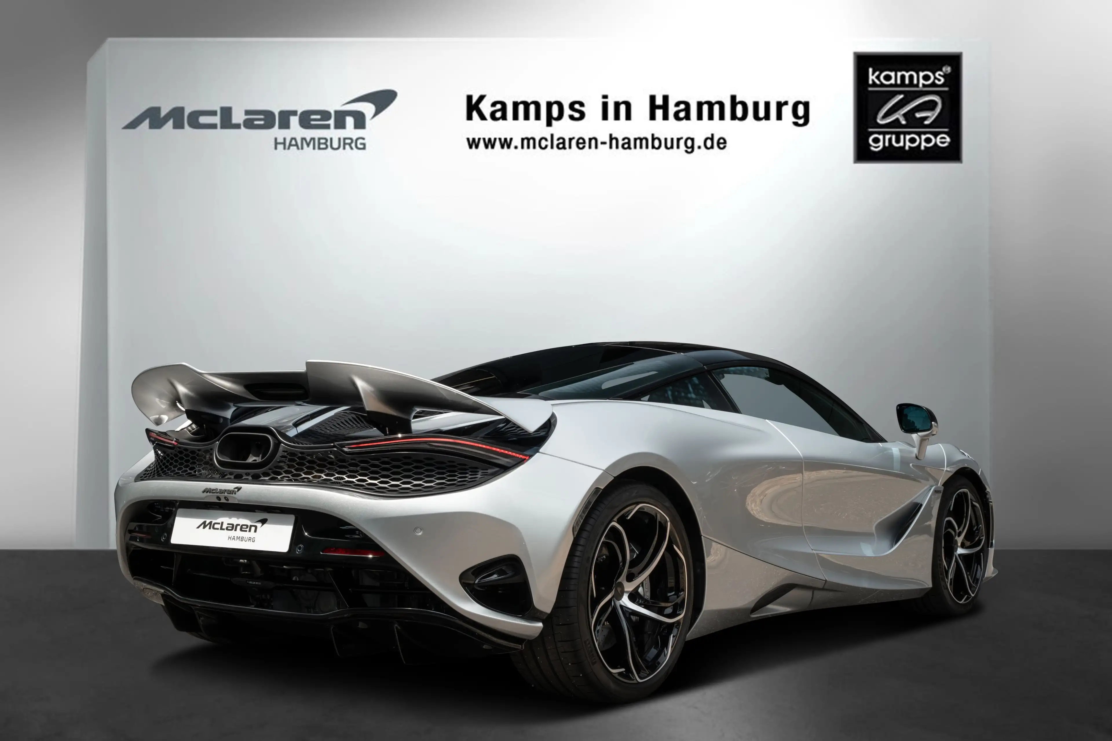 McLaren 600LT 750S Elite Paint I Black Pack I B&W — photo 5