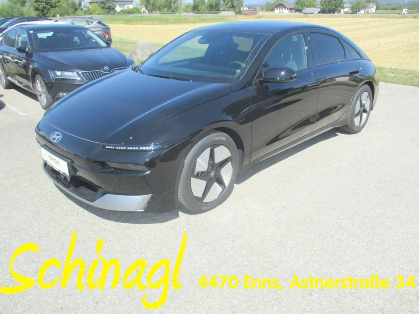 Hyundai IONIQ 6 Comfort Line 84 kWh 2WD i66c1-O4 Schwarz - 1