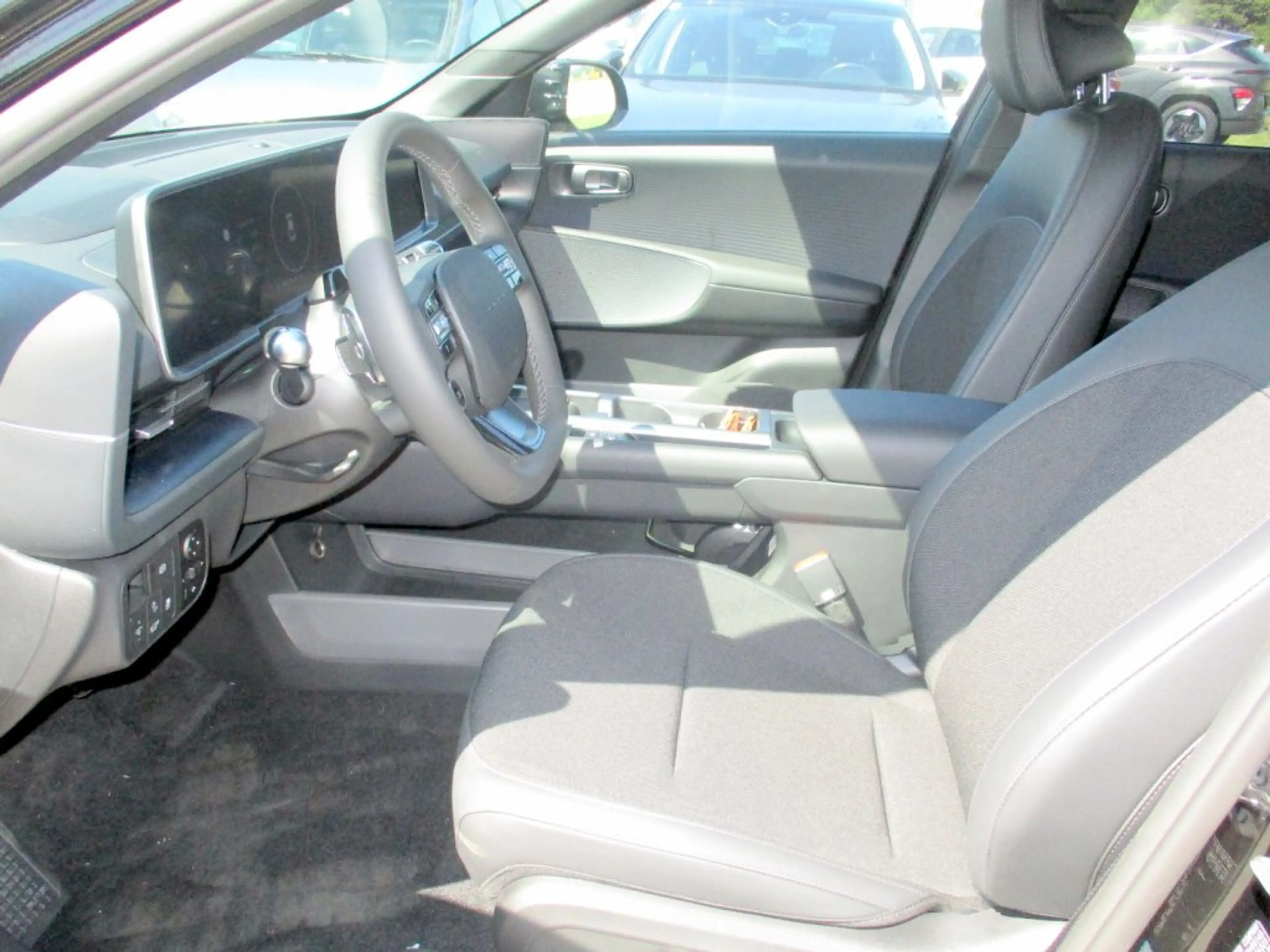 Hyundai IONIQ 6 Comfort Line 84 kWh 2WD i66c1-O4 — photo 6