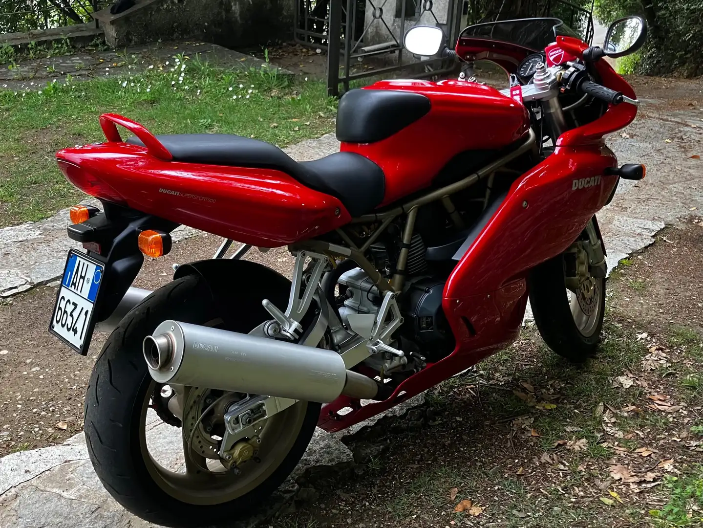 Ducati 900 SS Rojo - 2