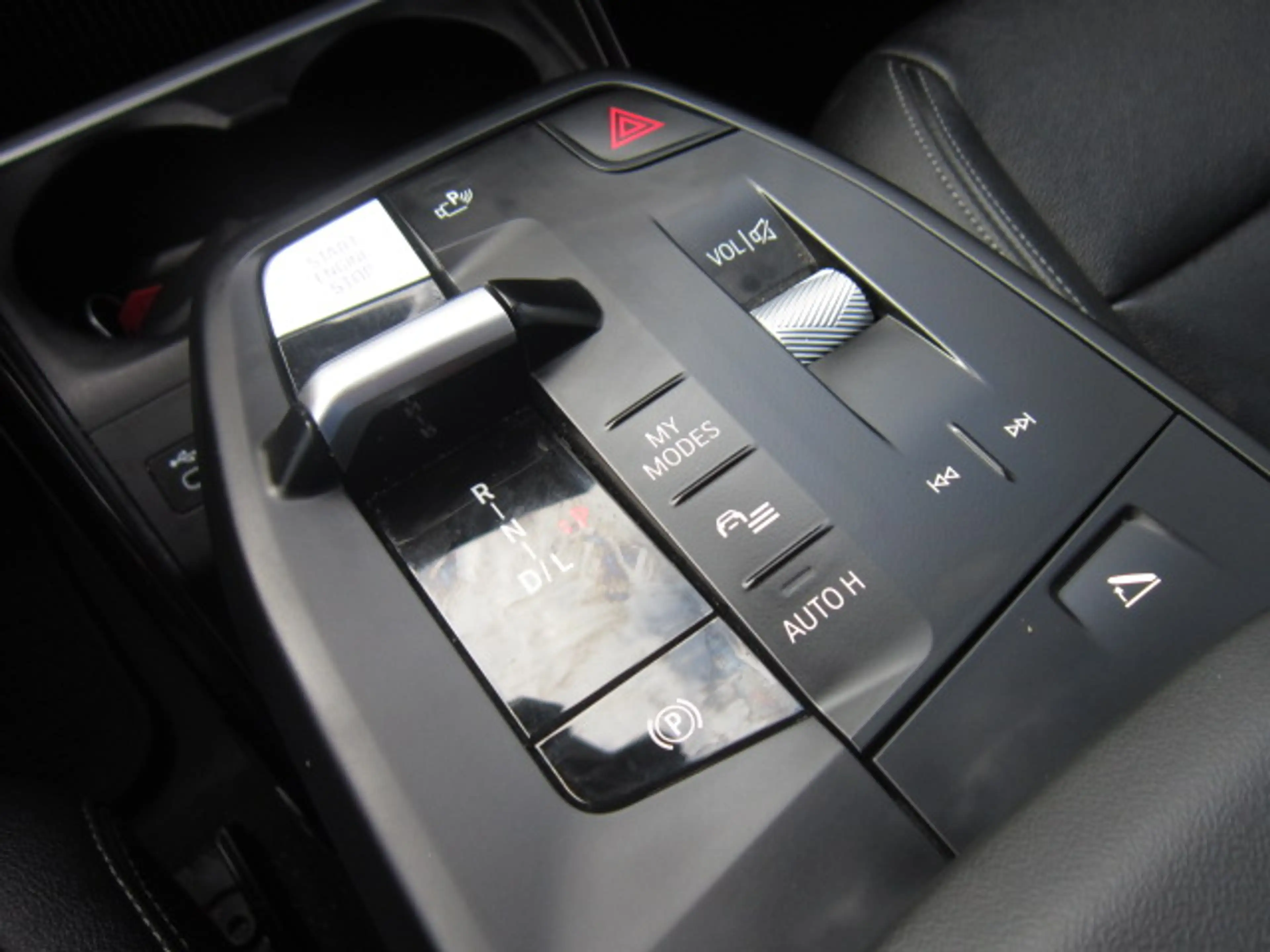 BMW 216 iA Active Tourer PROF NAVI + LEDER + AUTOMAAT + CARPLAY — photo 14