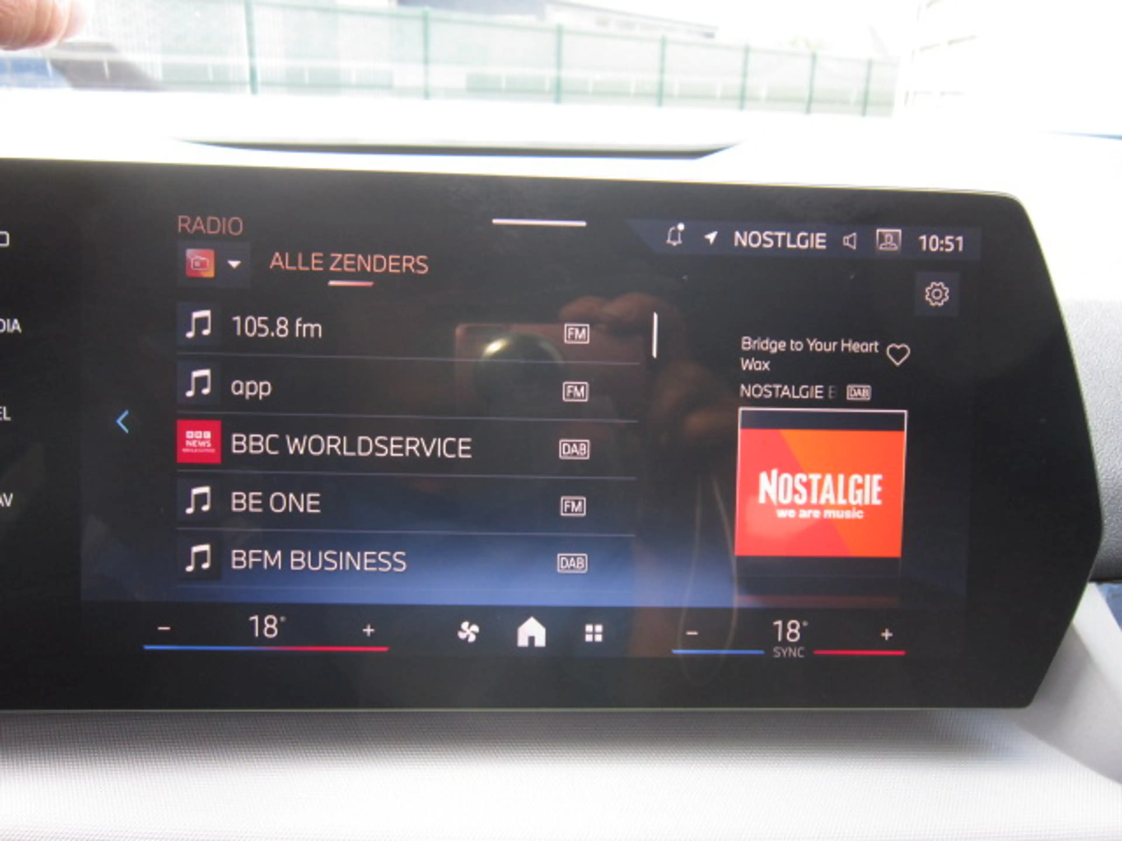 BMW 216 iA Active Tourer PROF NAVI + LEDER + AUTOMAAT + CARPLAY — photo 19