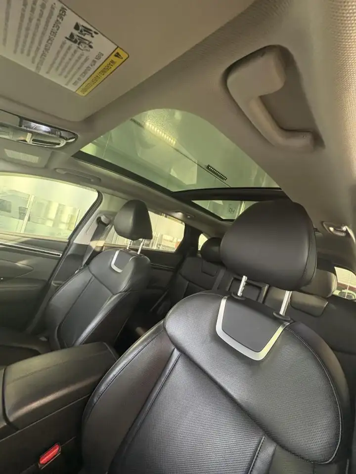 Hyundai TUCSON снимка Hyundai TUCSON