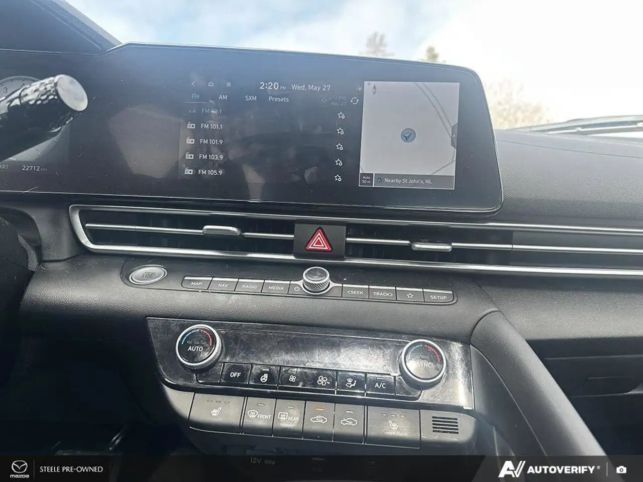 Hyundai ELANTRA снимка Hyundai ELANTRA