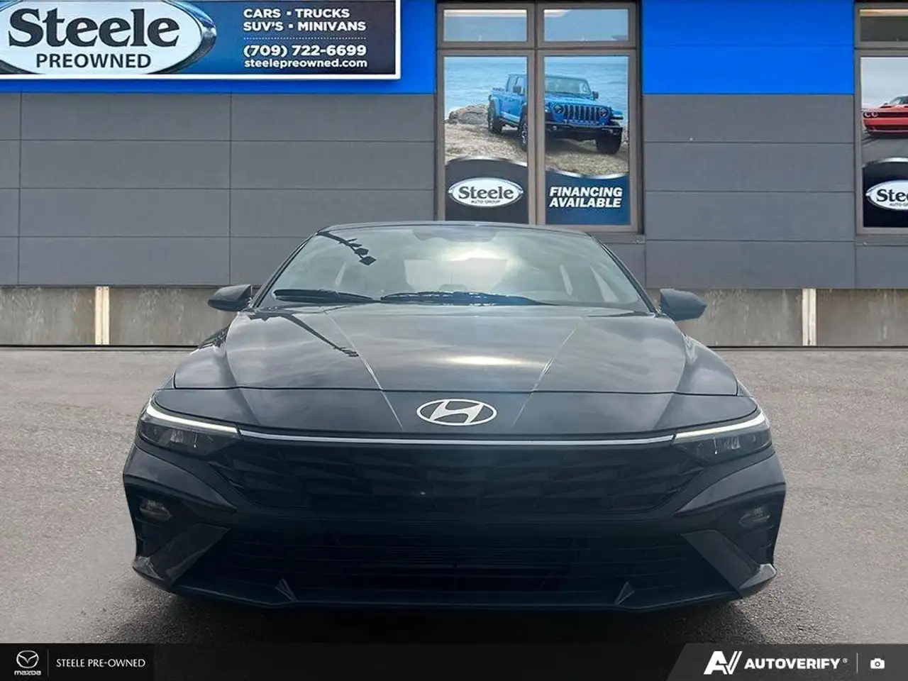Hyundai ELANTRA снимка Hyundai ELANTRA