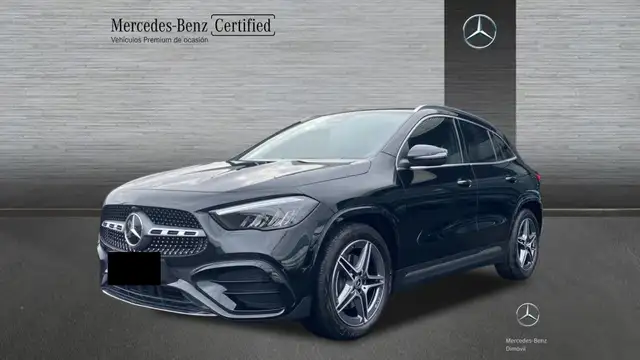 Mercedes-Benz GLA 200 -CLASS D