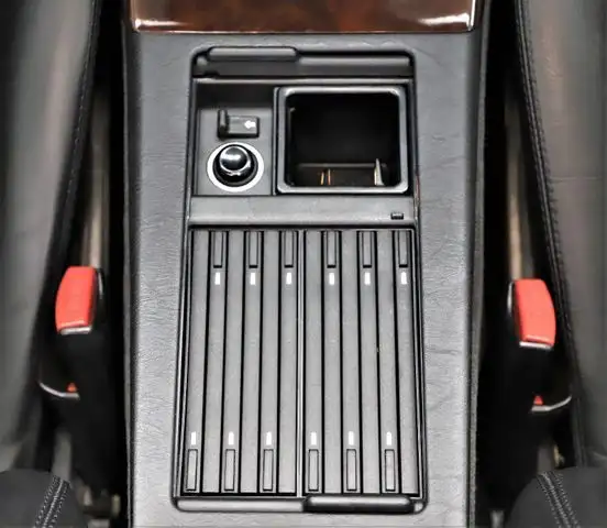 Mercedes-Benz SL view 26