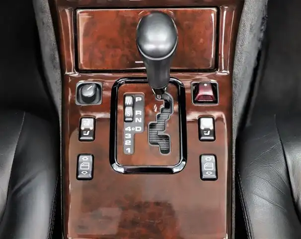 Mercedes-Benz SL view 20
