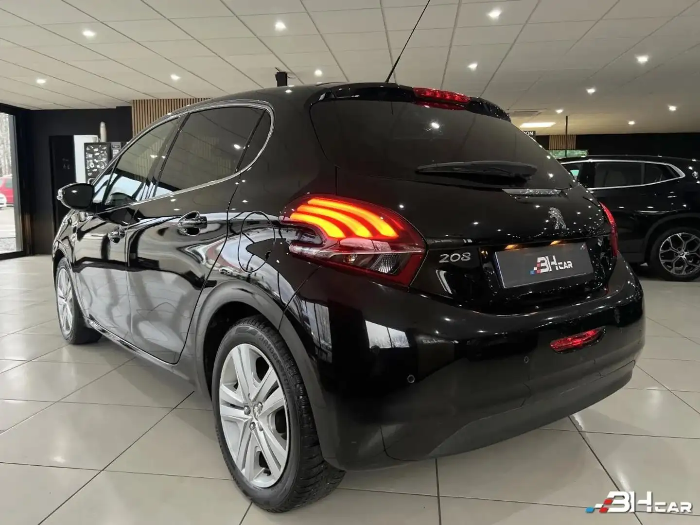 Peugeot 208 ALLURE BUSINESS 1.2 PURETECH 110 CH BVM6 CARPLAY Noir - 2