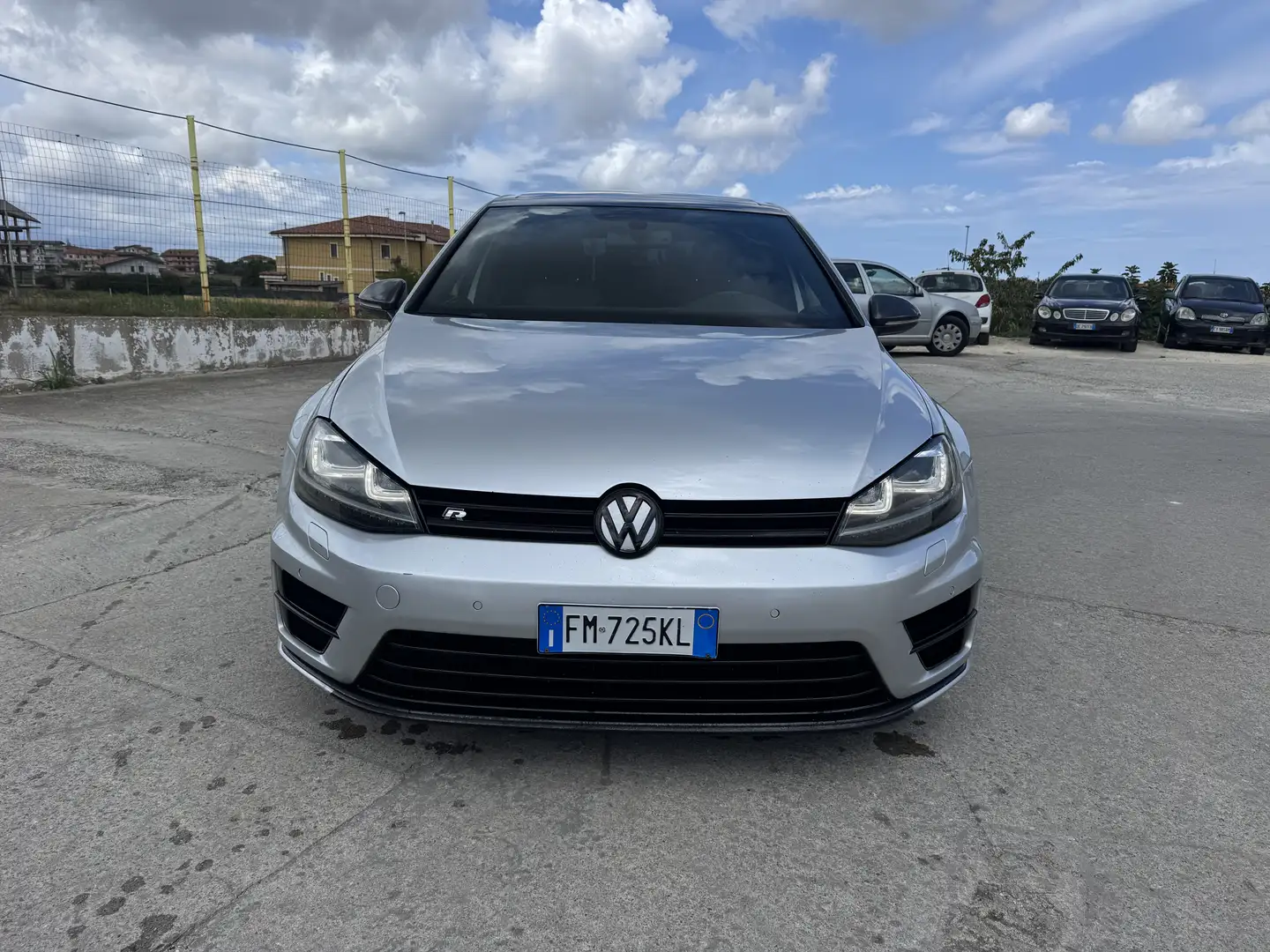 Volkswagen Golf R R - 2