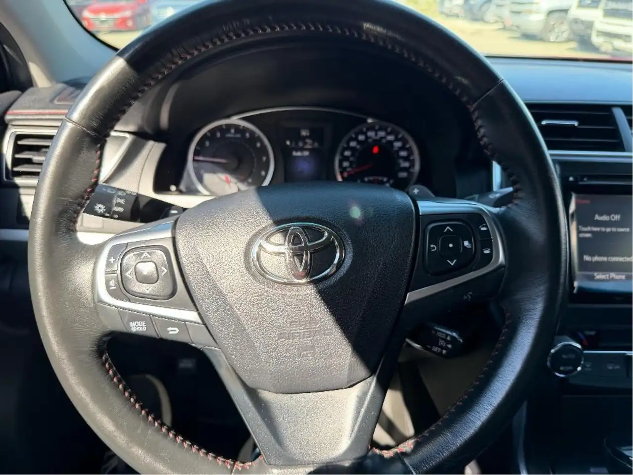 Toyota Camry снимка Toyota Camry