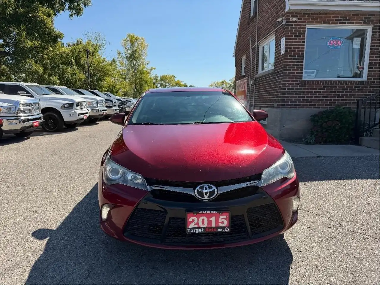 Toyota Camry снимка Toyota Camry