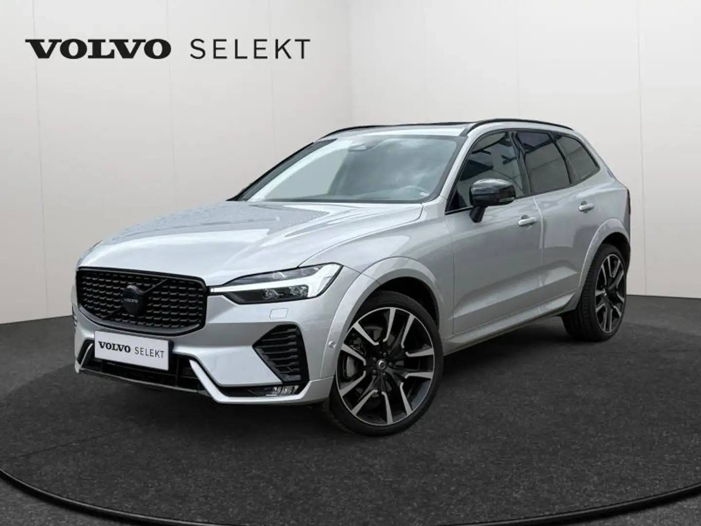 Volvo XC60 B4 Ultimate Dark / Diesel Gris - 1