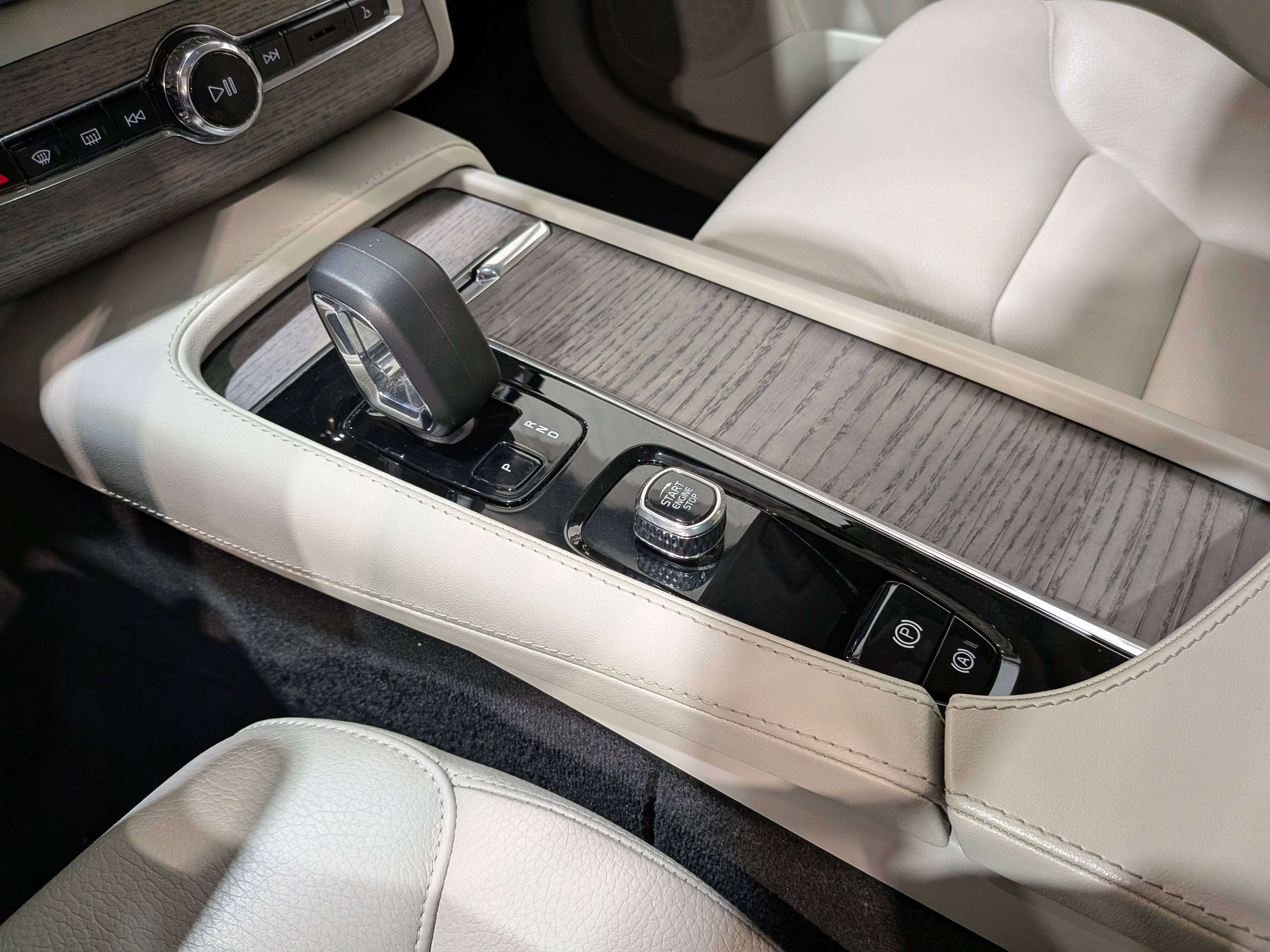Volvo XC90 2023
