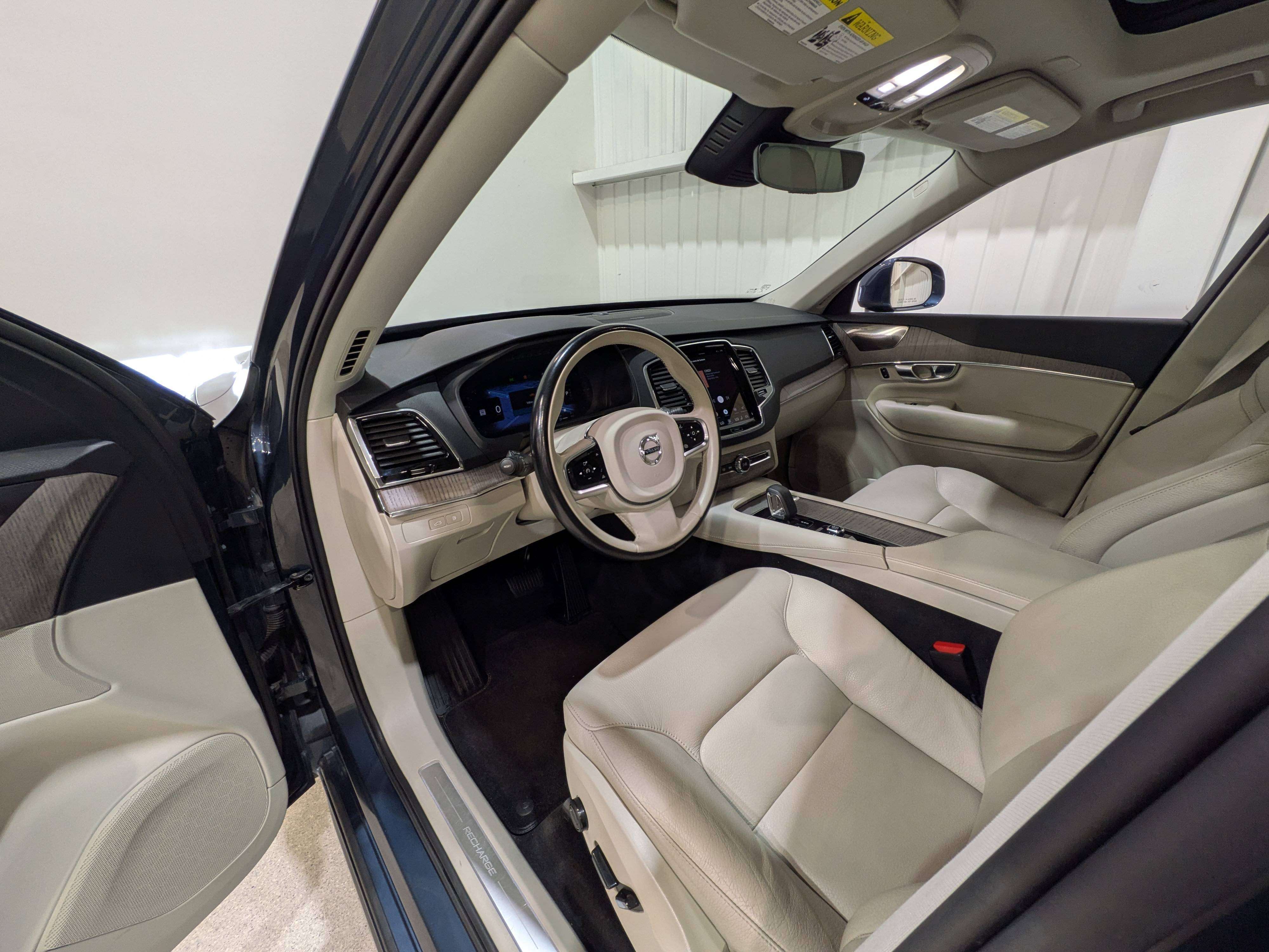 Volvo XC90 2023