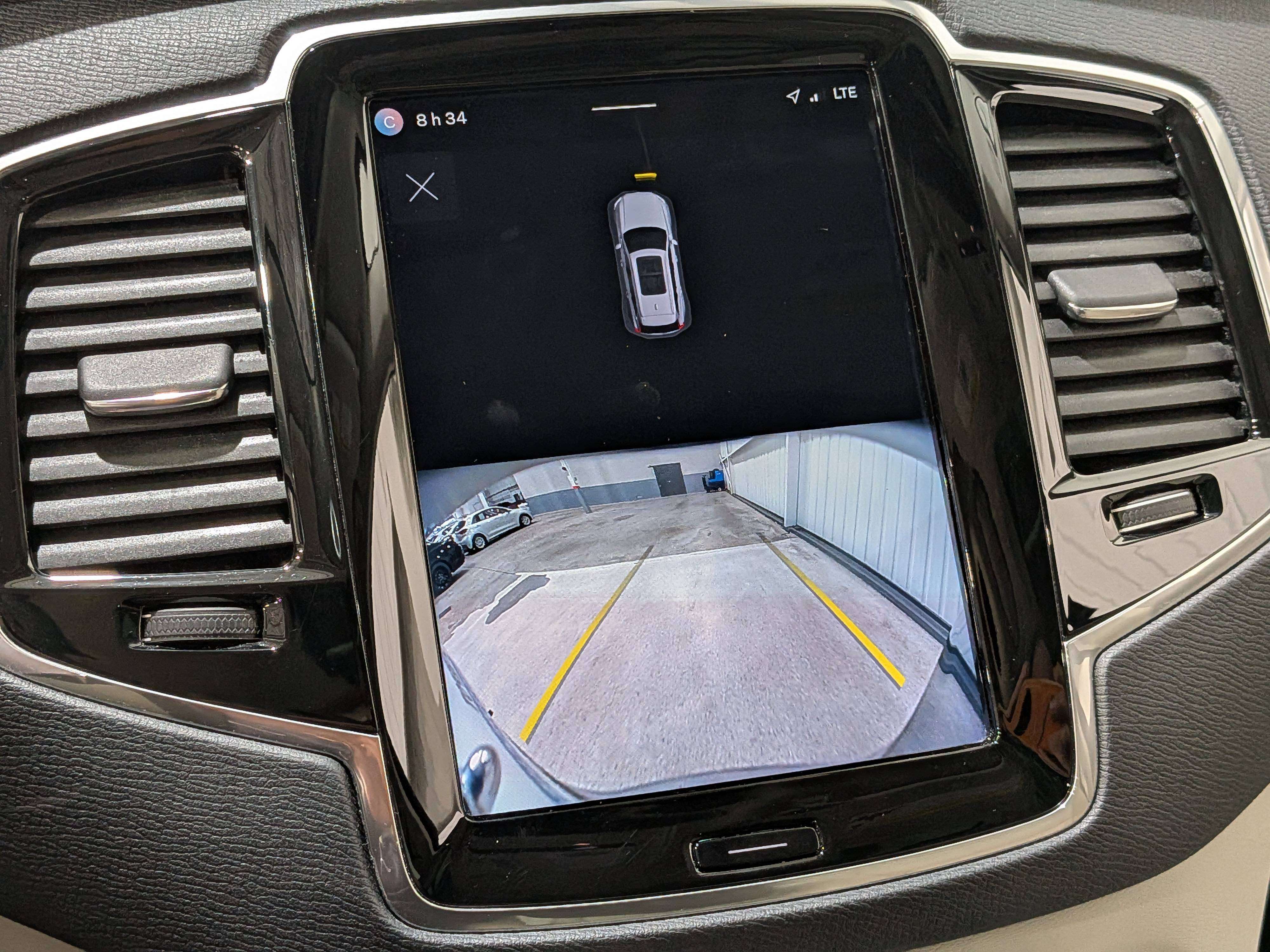 Volvo XC90 2023