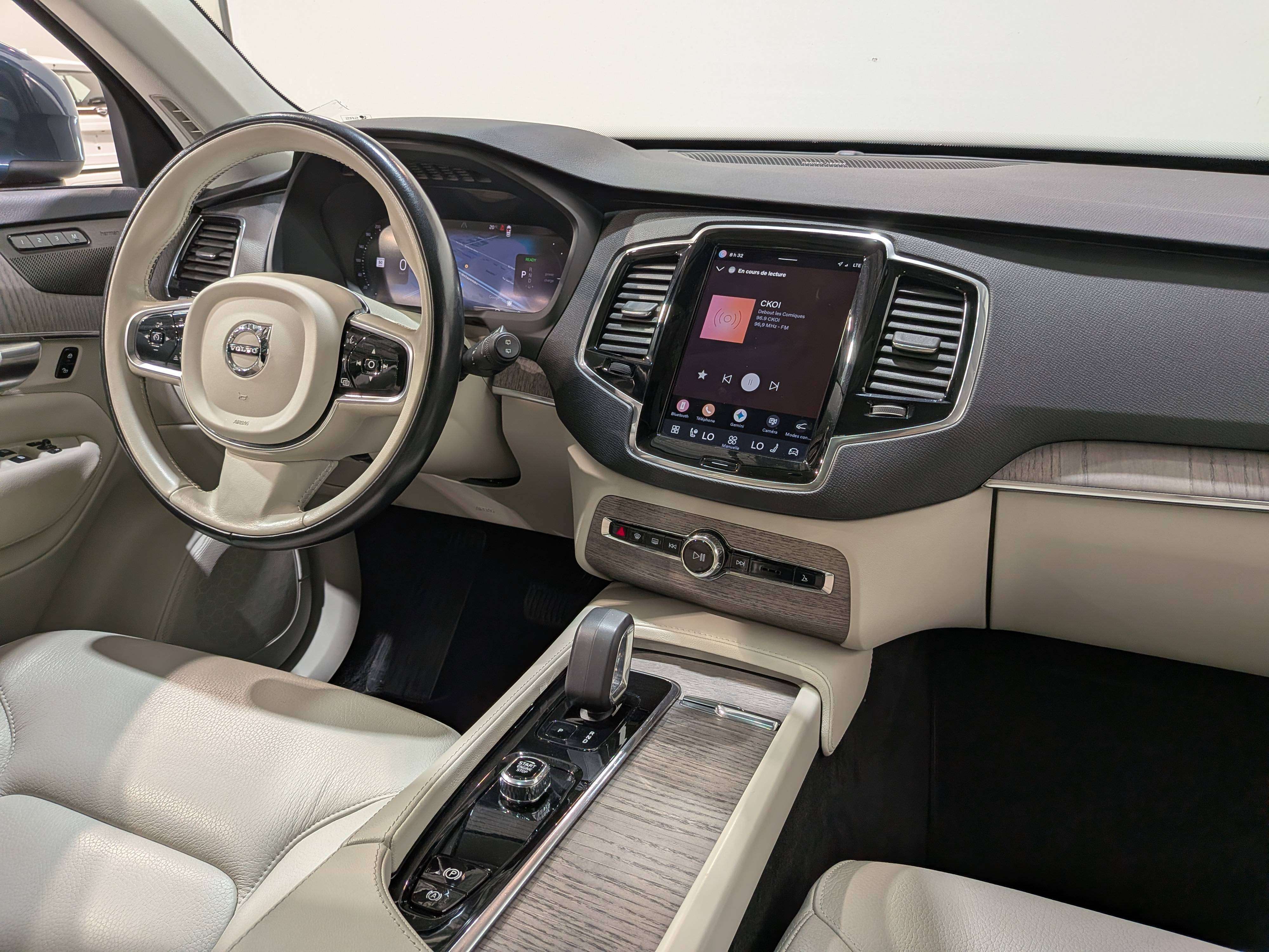 Volvo XC90 2023