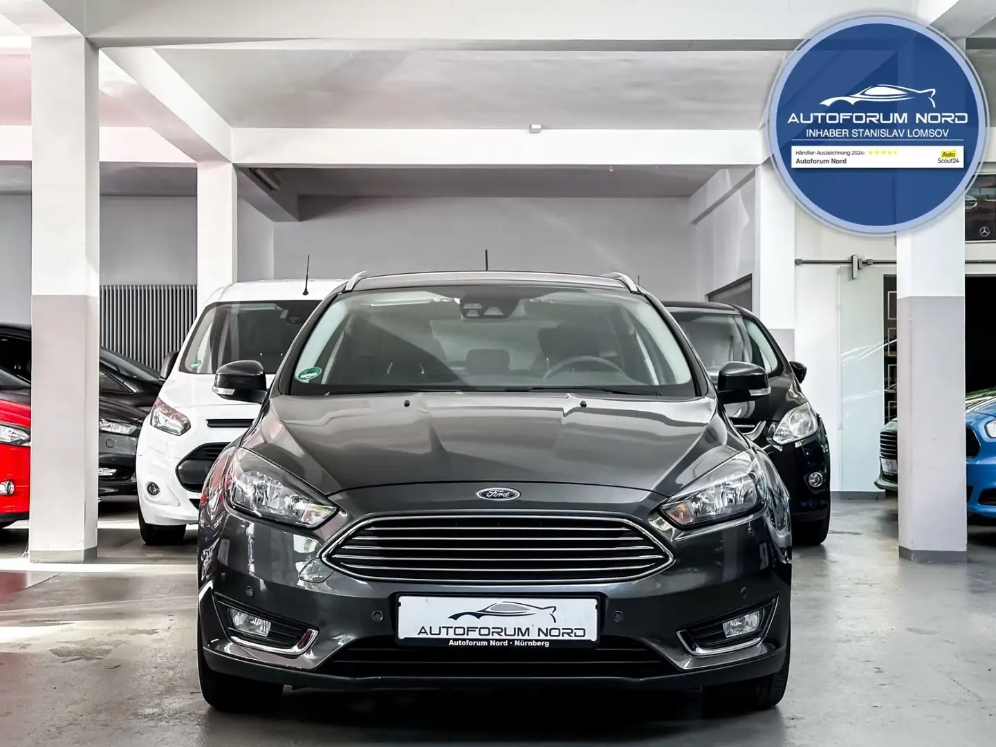 Ford Focus Turnier Titanium *AUTOMATIK*NEU ZAHNRIEMEN Gris - 2