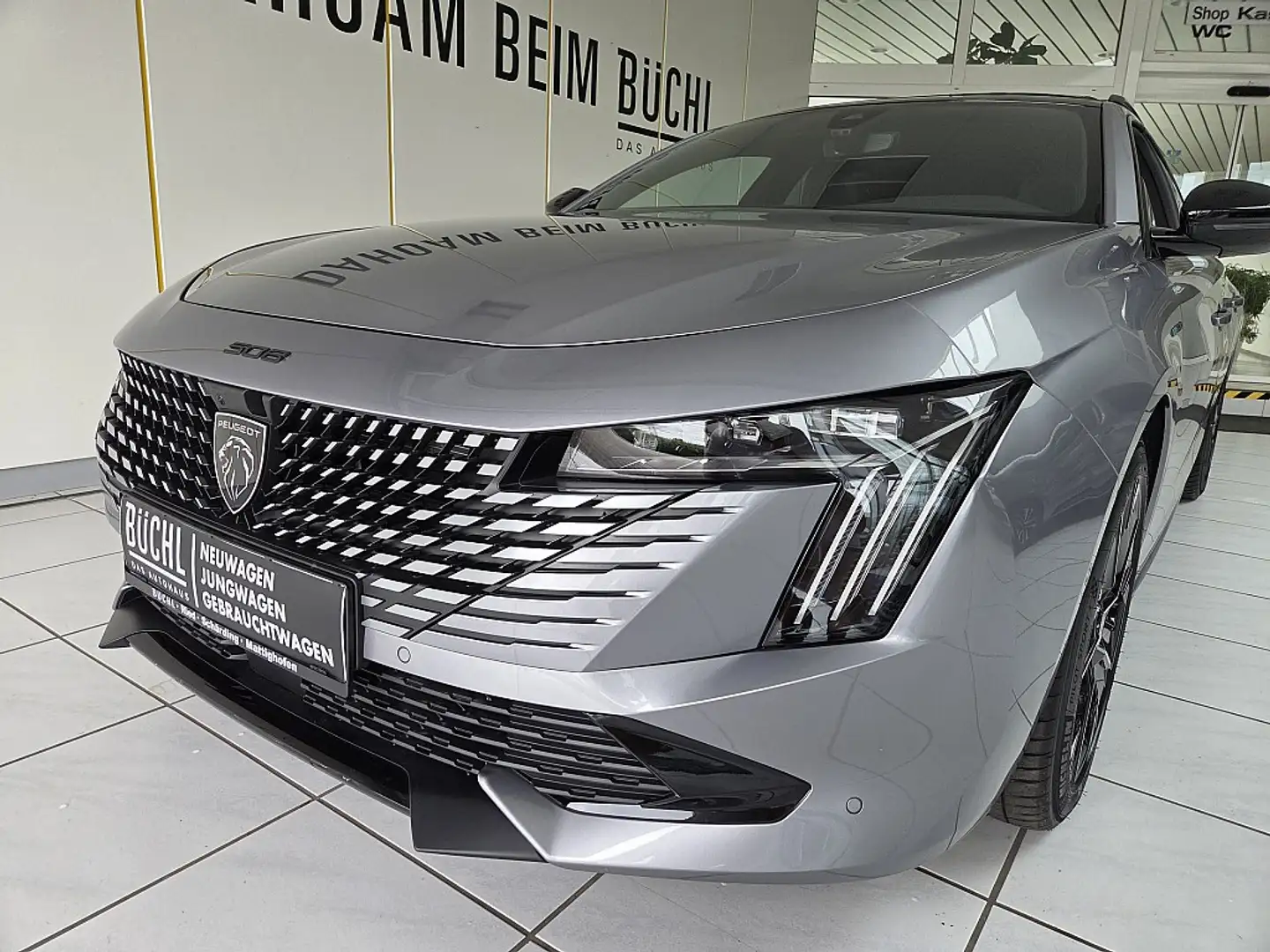 Peugeot 508 SW Hybrid 225 PHEV e-EAT8 GT Aut. Grau - 2