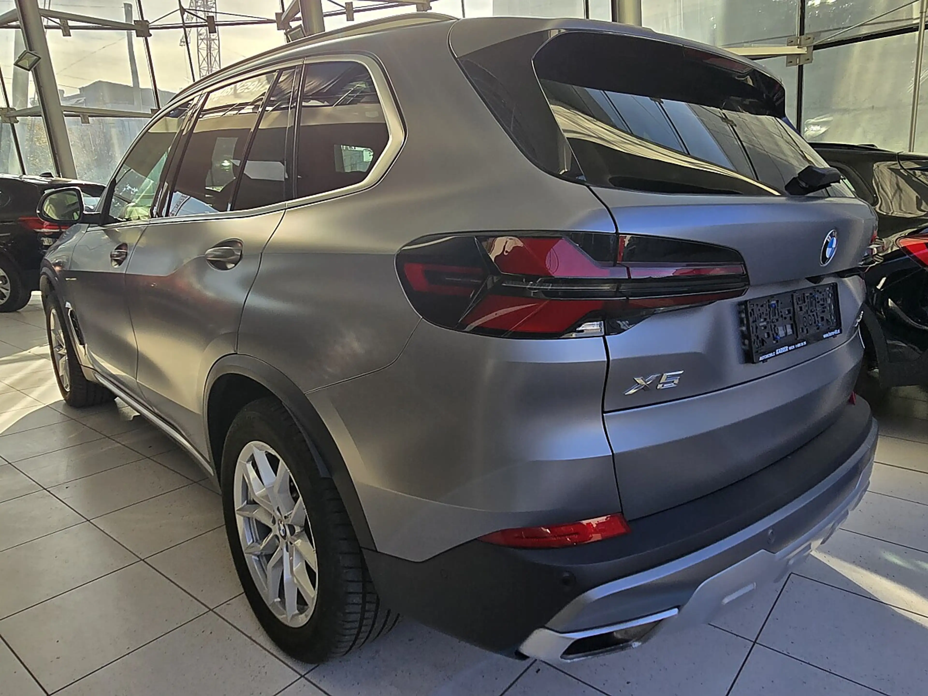 BMW X5 xDrive 30d Aut. Vollleder/Komfortsitze/AHK/Harm... — photo 7