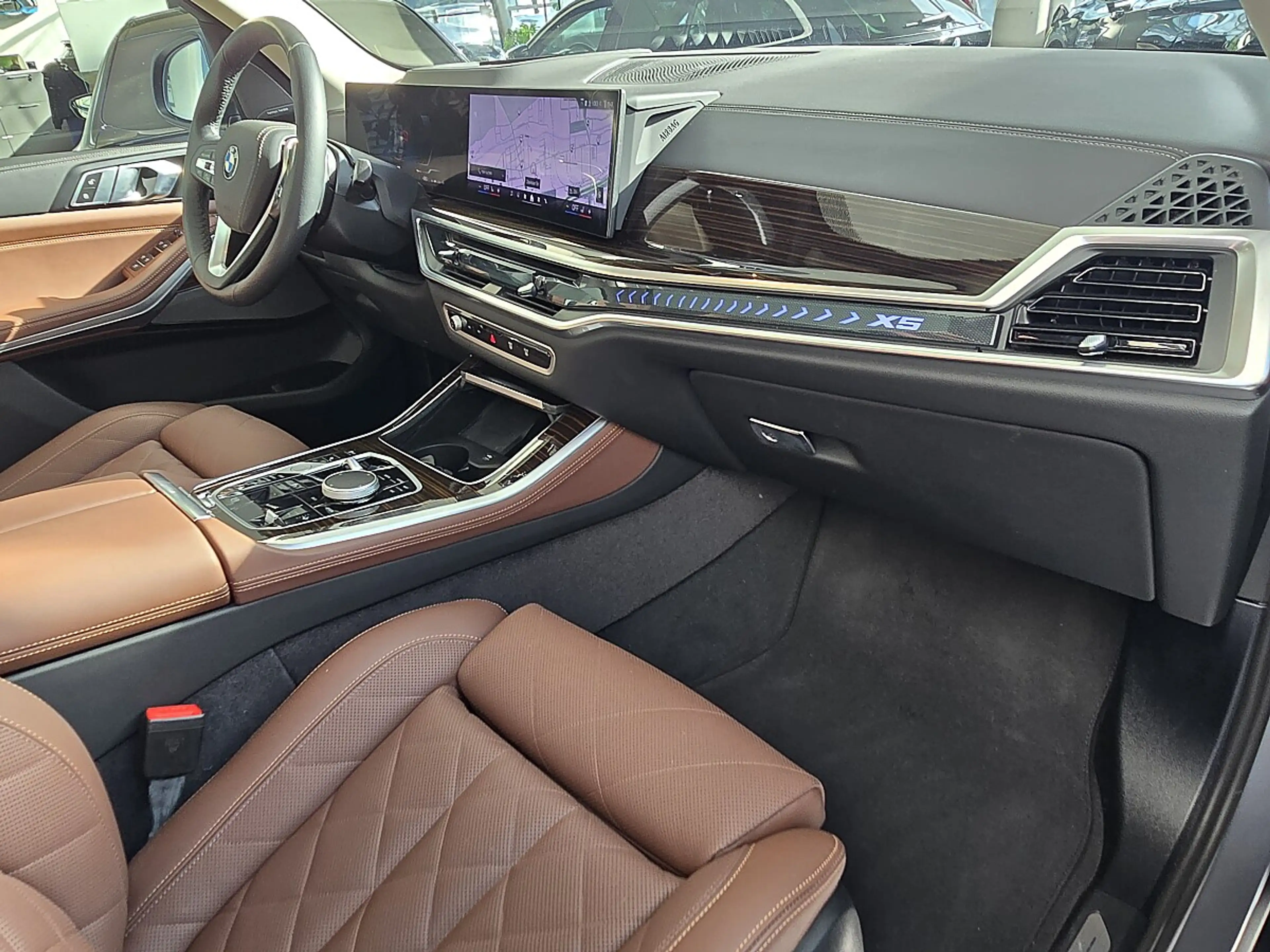 BMW X5 xDrive 30d Aut. Vollleder/Komfortsitze/AHK/Harm... — photo 12