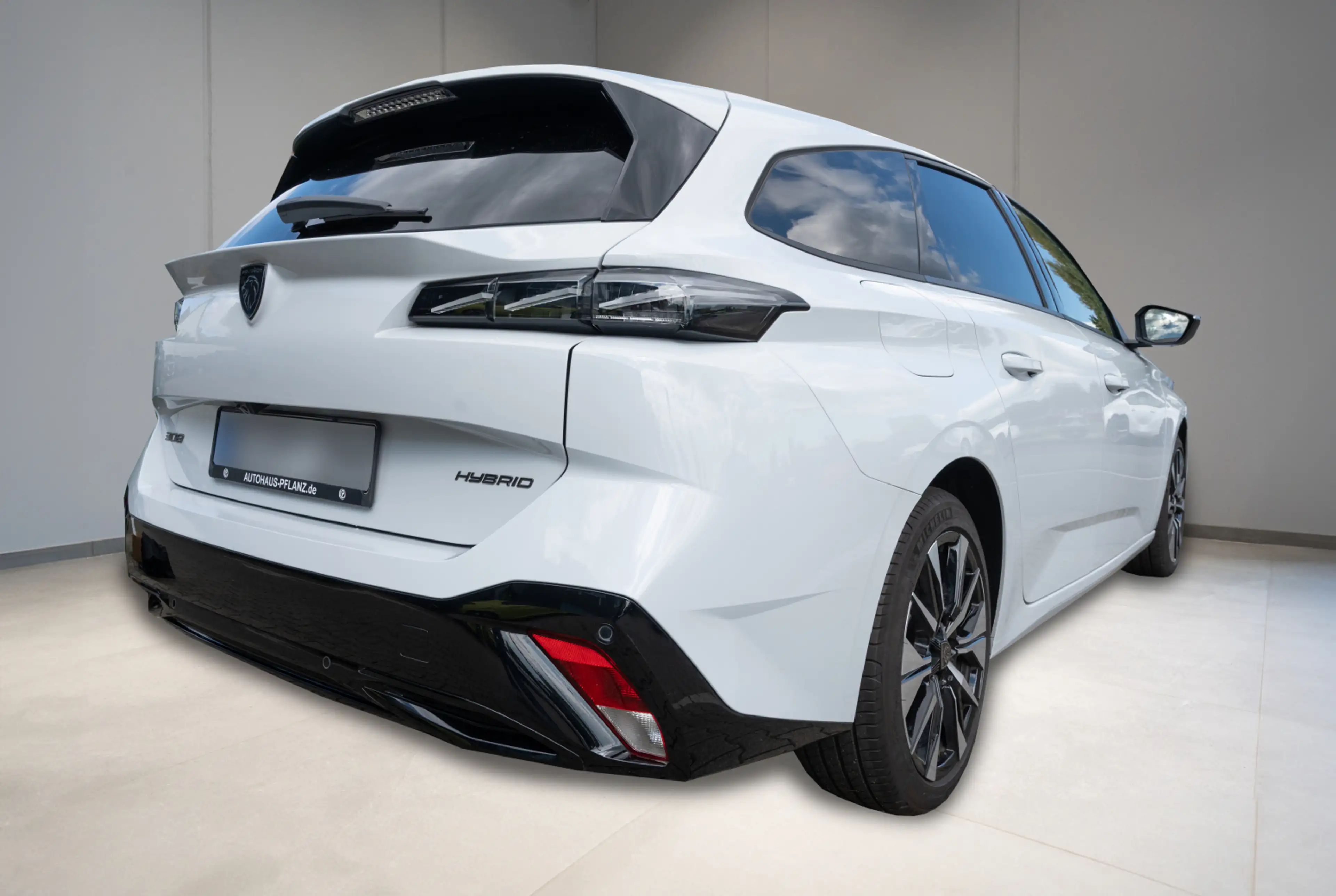 Peugeot 308 SW Allure Hybrid 145 e-DSC6 *KOMFORT*NAVI-PAKET* — photo 3