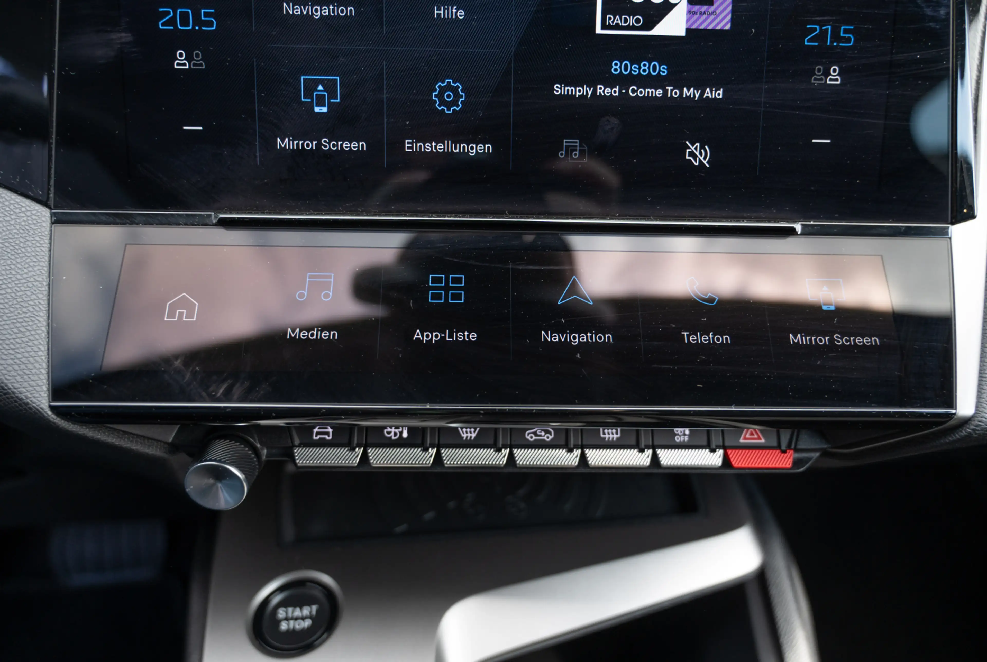 Peugeot 308 SW Allure Hybrid 145 e-DSC6 *KOMFORT*NAVI-PAKET* — photo 9