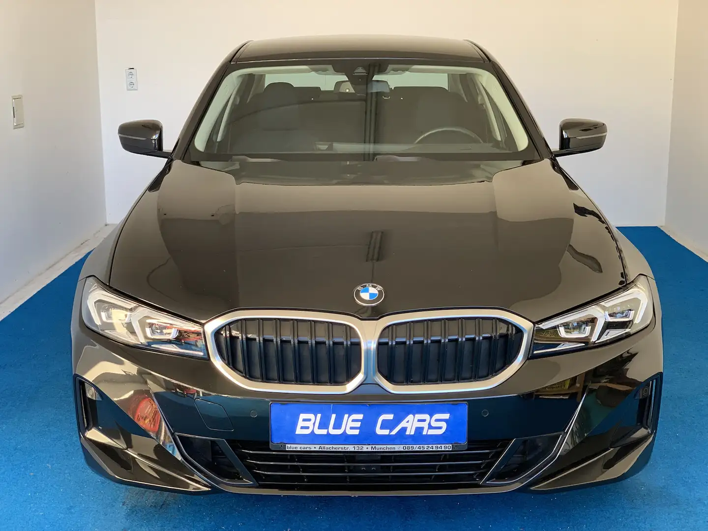 BMW 320 320d FACELIFT/HUD/NAV/PDC/SHZ/Widescreen/8fach Negro - 2