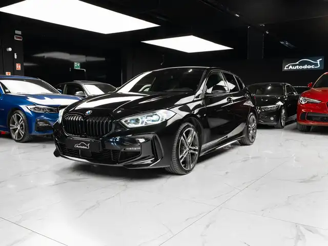 BMW 118