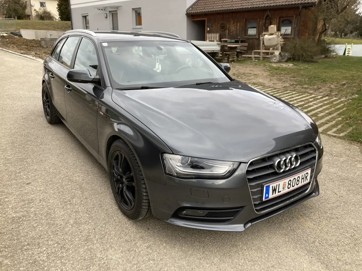 Audi A4 A4 Avant 2,0 TDI s-tronic, s-line Grau - 1
