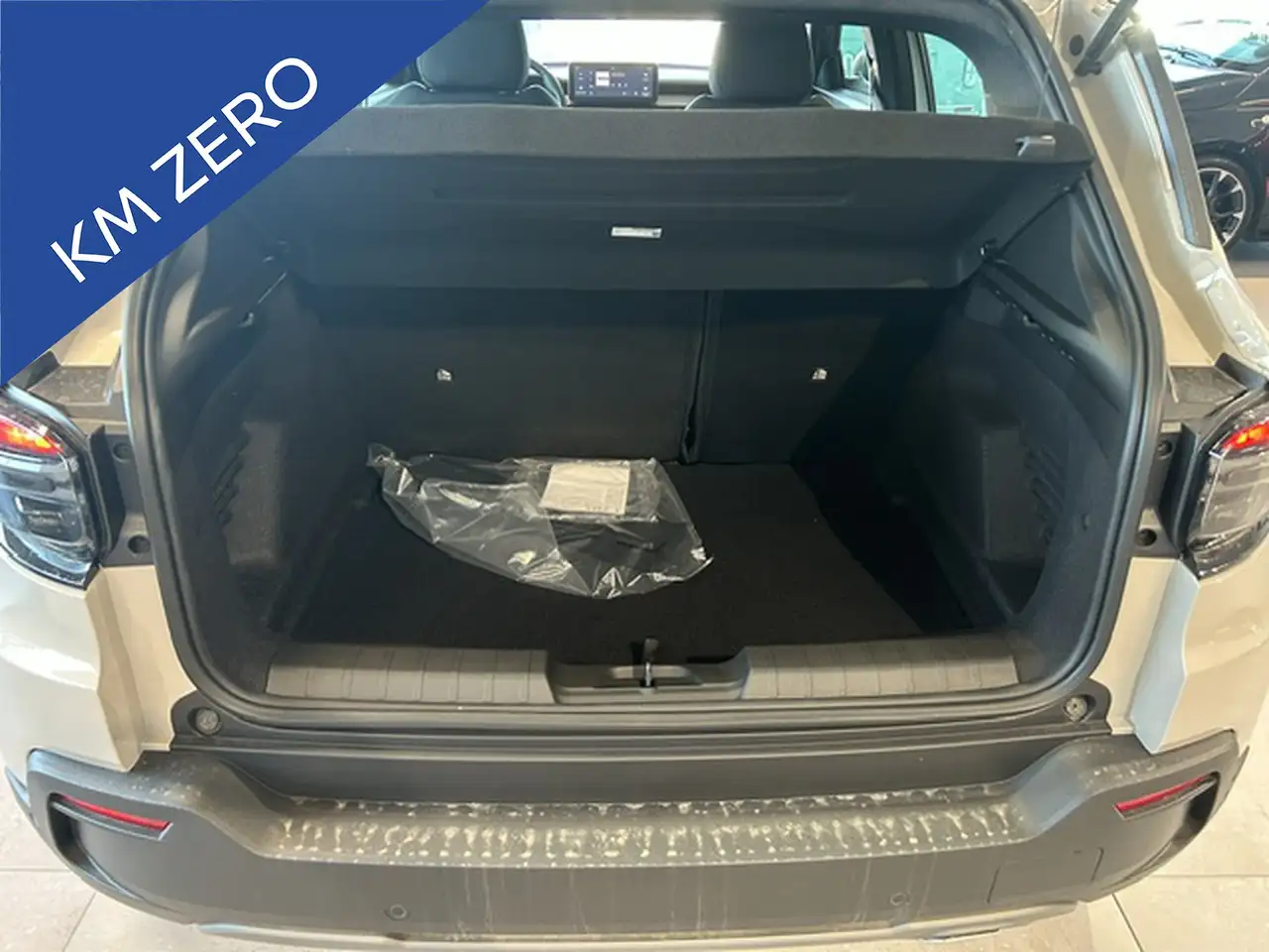 Jeep Avenger 1.2 turbo e-hybrid mhev longitude fwd 110cv edct6, миниатюра 13