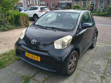 iQ 1.0 VVTi Comfort