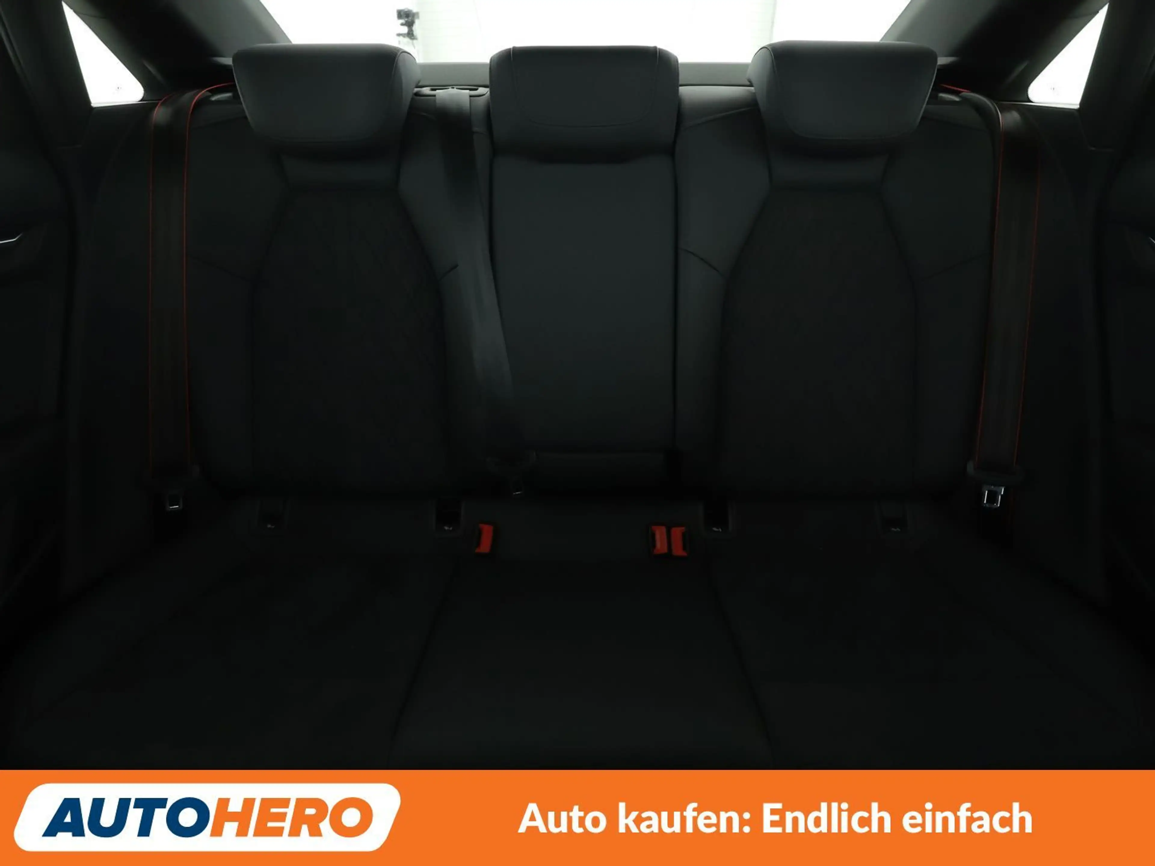 Audi RS3 2.5 TFSI quattro Aut.*NAVI*HEAD-UP*LED*ACC*CAM*PDC — photo 15