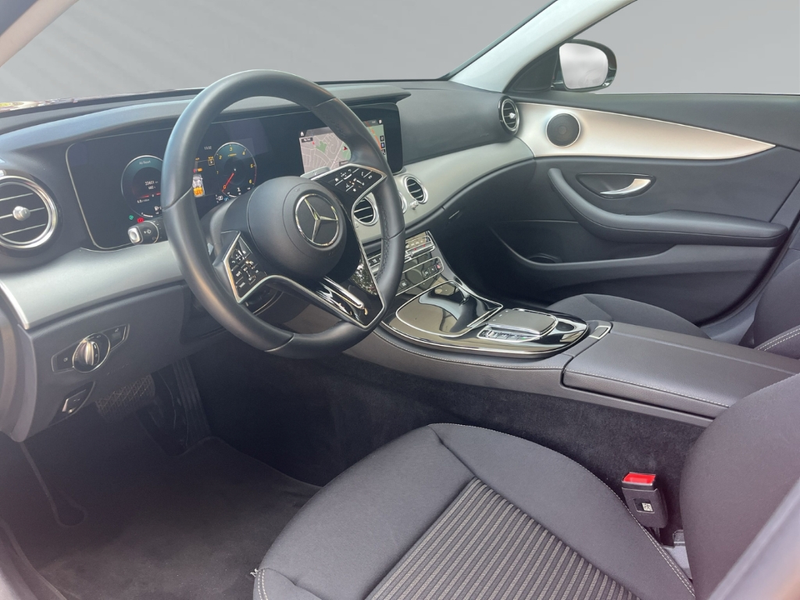 Mercedes-Benz E 400 d 4Matic 9G-Tronic Avantgarde/AHK/Navi/LED — photo 4
