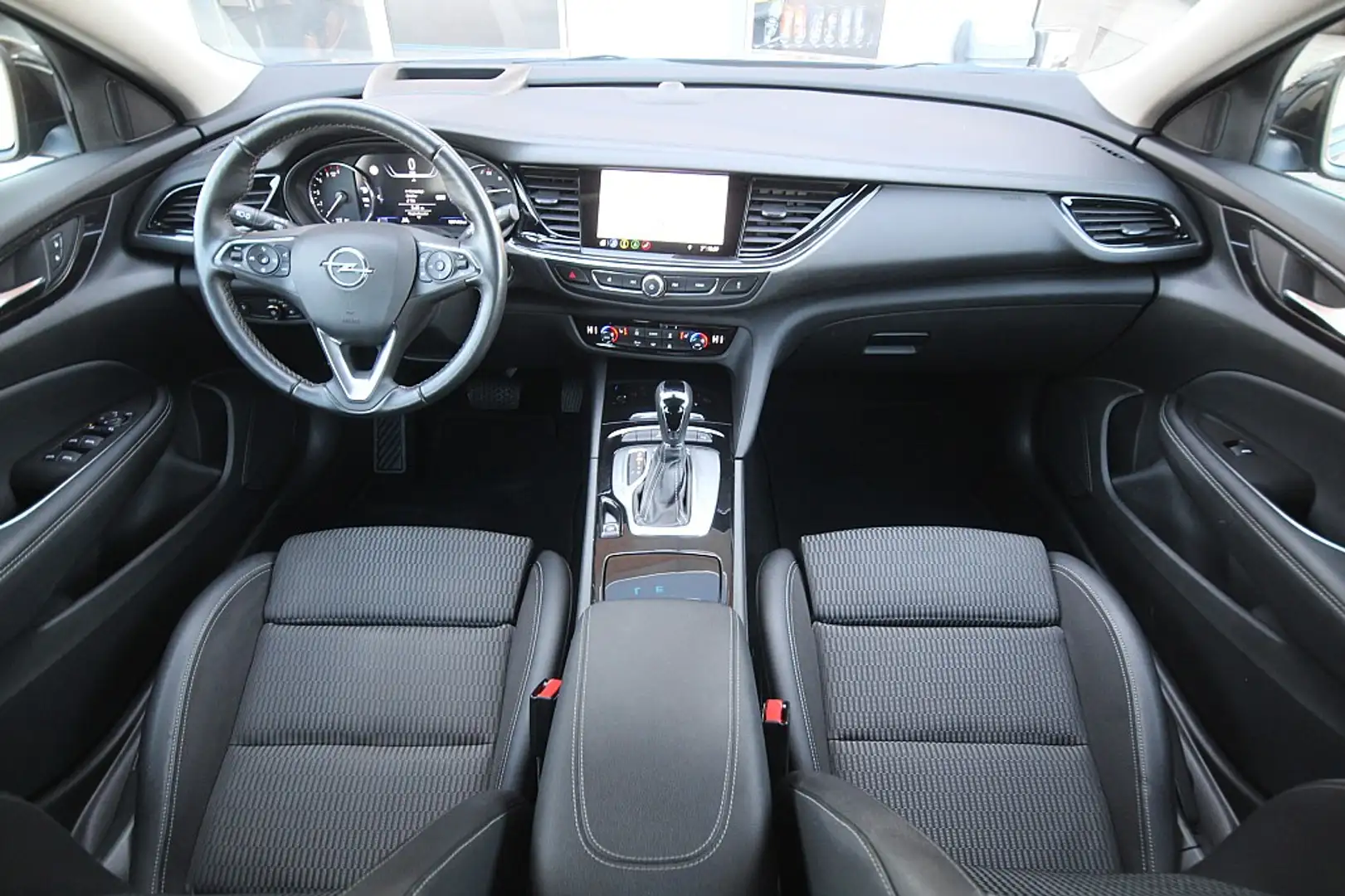 Opel Insignia GS 2,0 CDTI DVH Business Elegance Aut. |LED |AC... Grau - 2