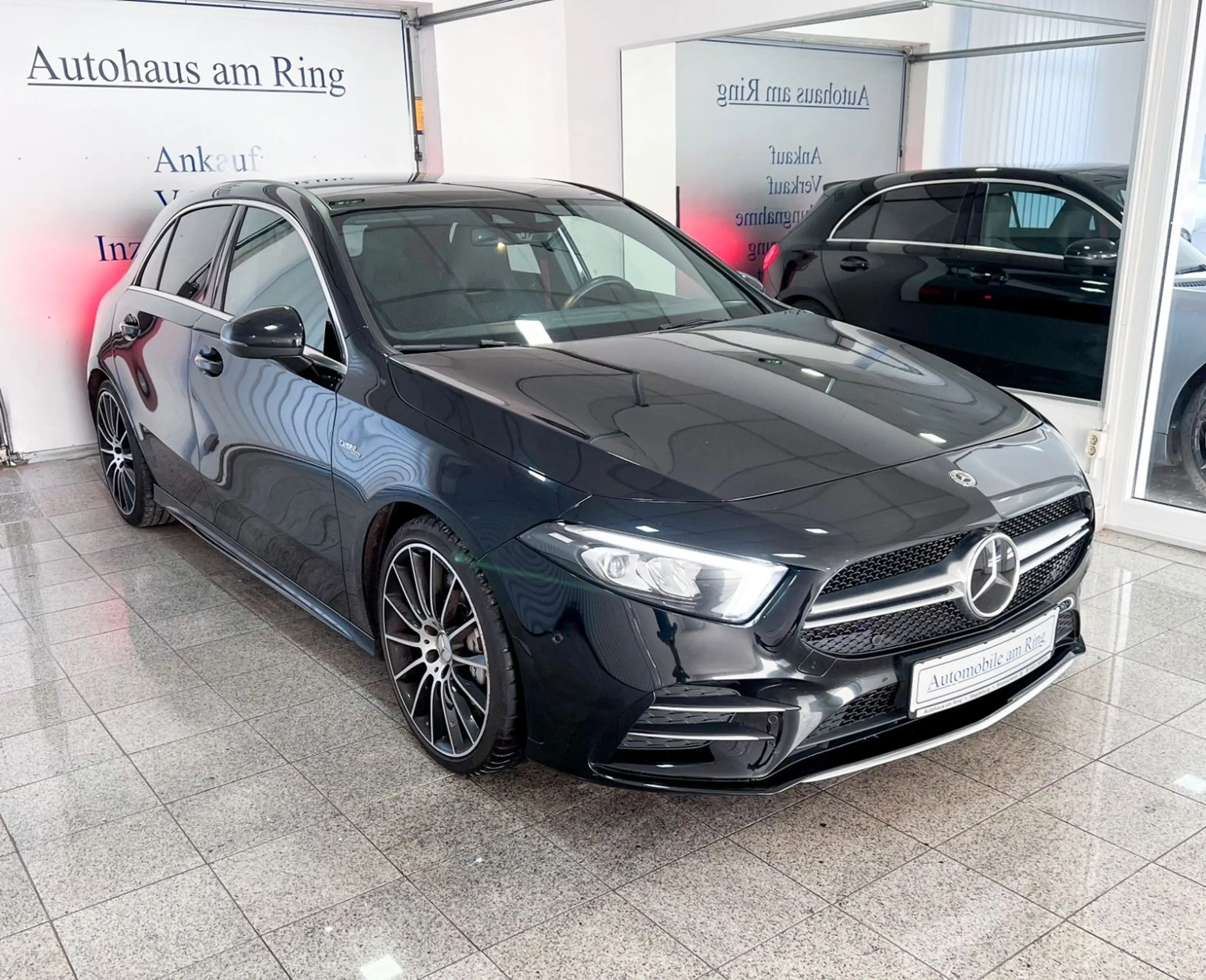 Mercedes-Benz A 35 AMG 4Matic 36.000 km Navi LED 1 Hand ! — photo 2