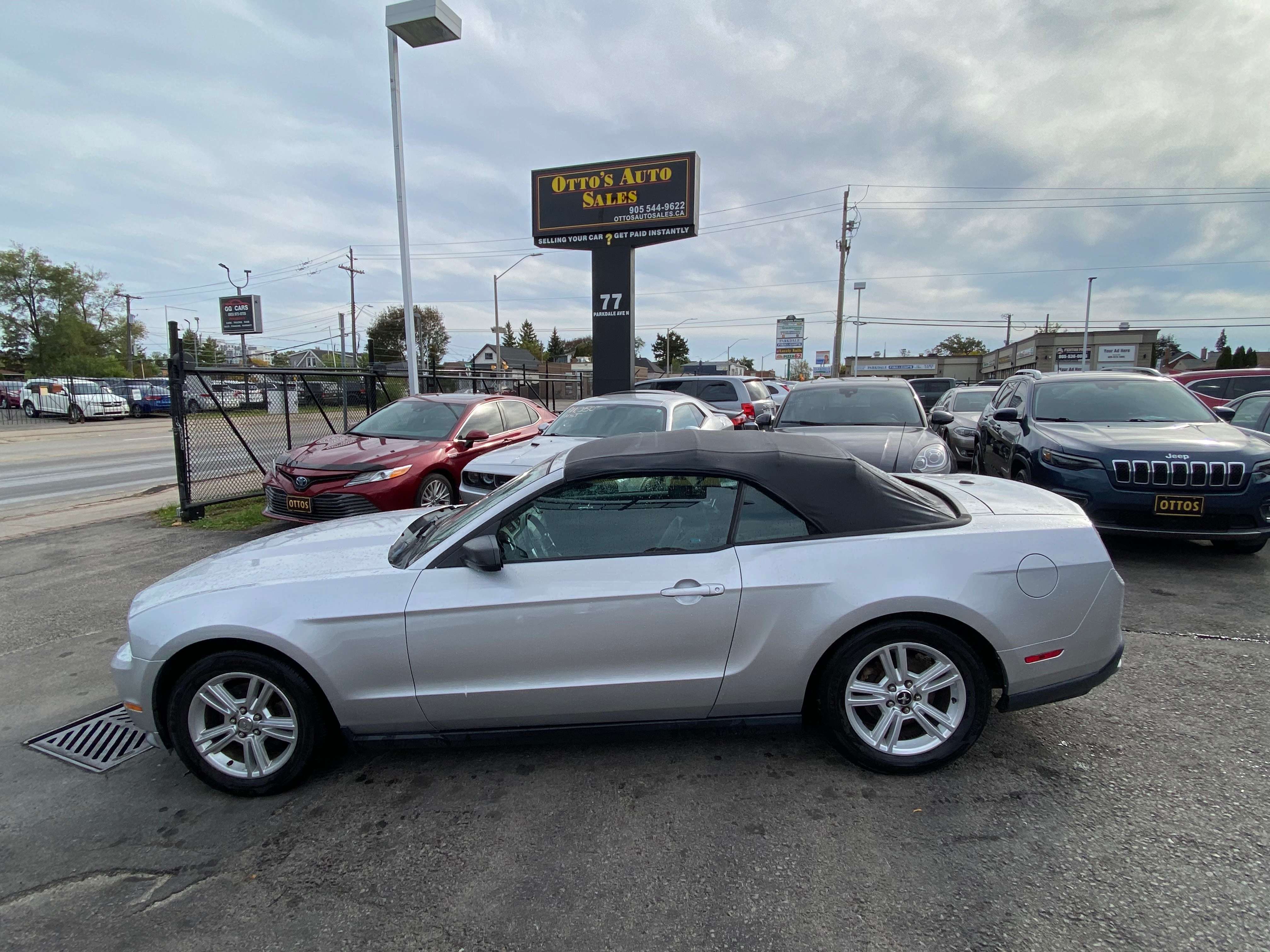 2012 Ford Mustang Convertible