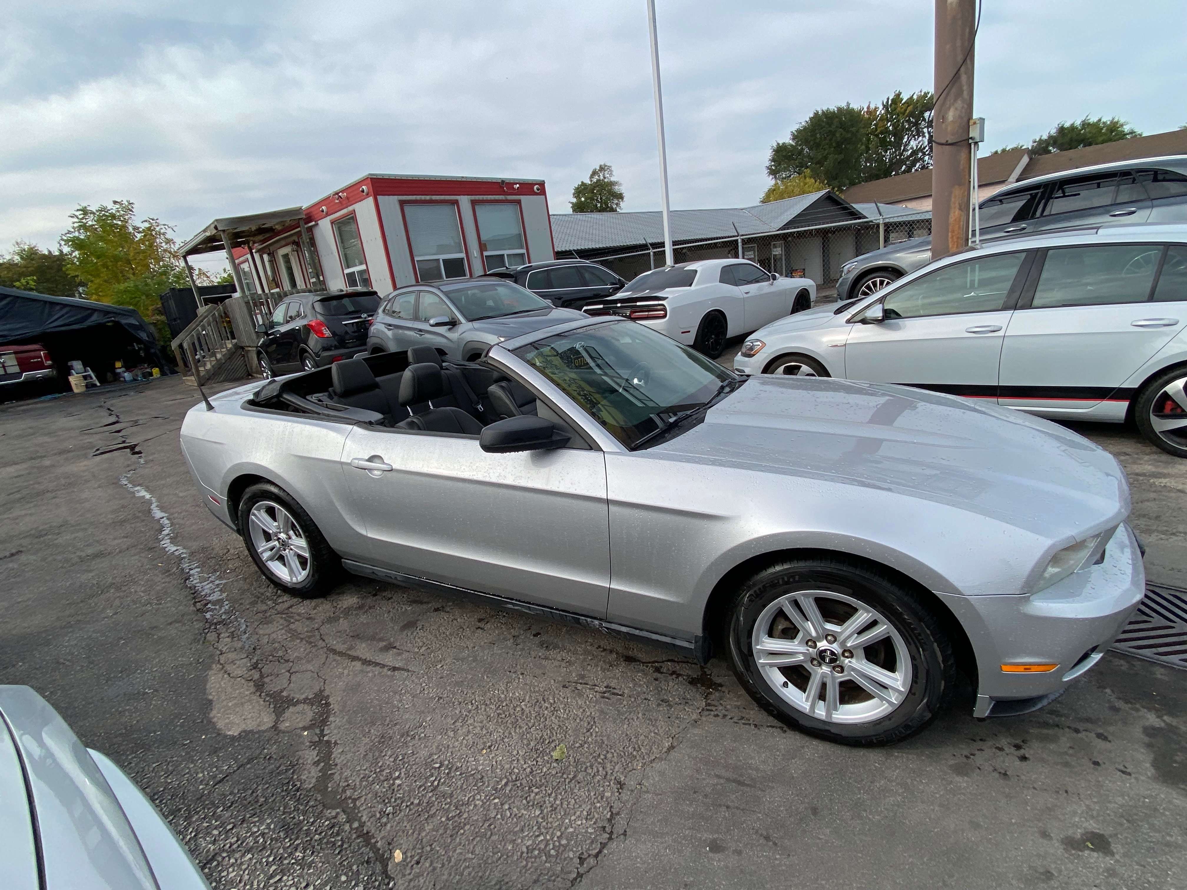 2012 Ford Mustang Convertible