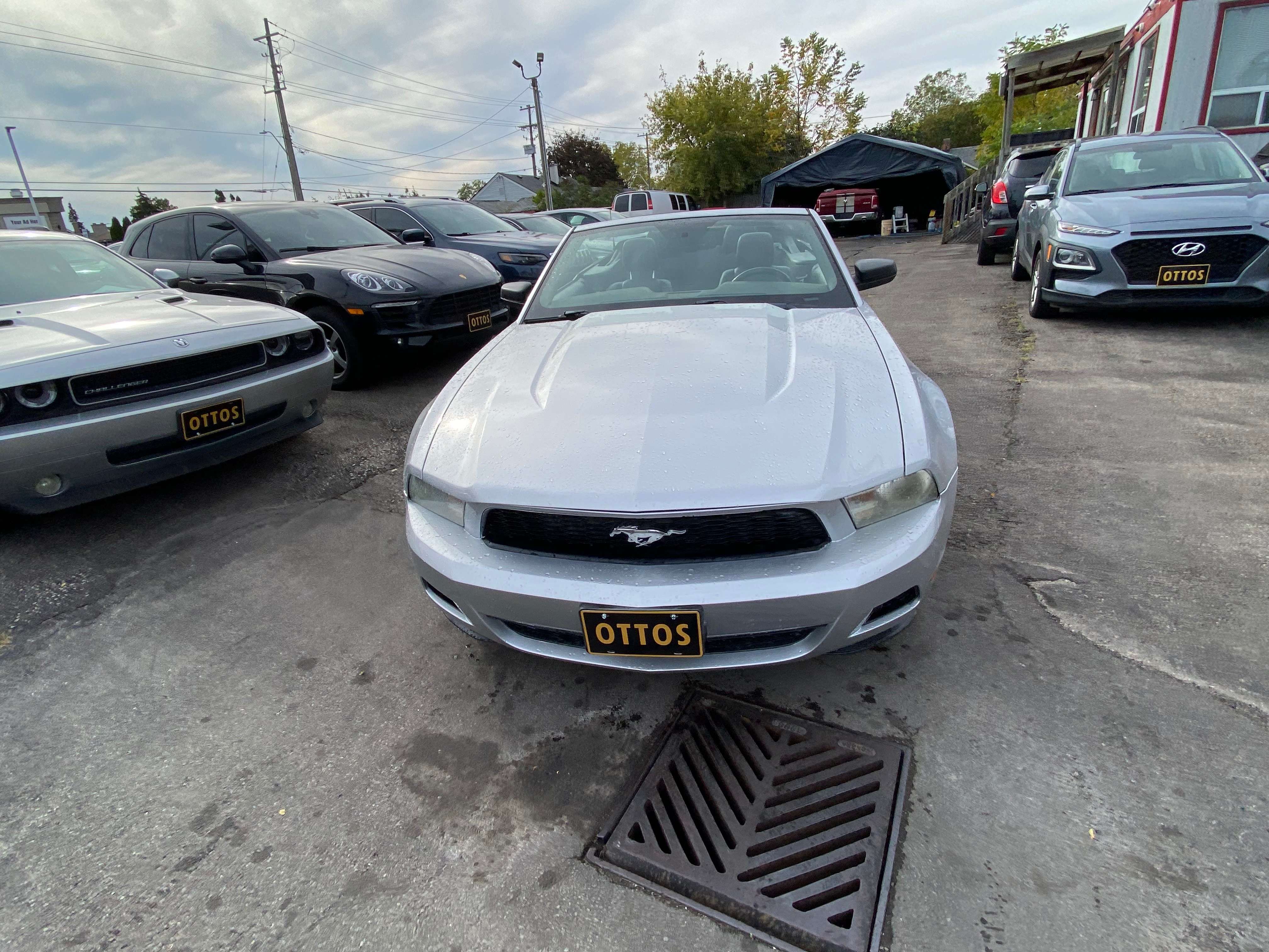 2012 Ford Mustang Convertible