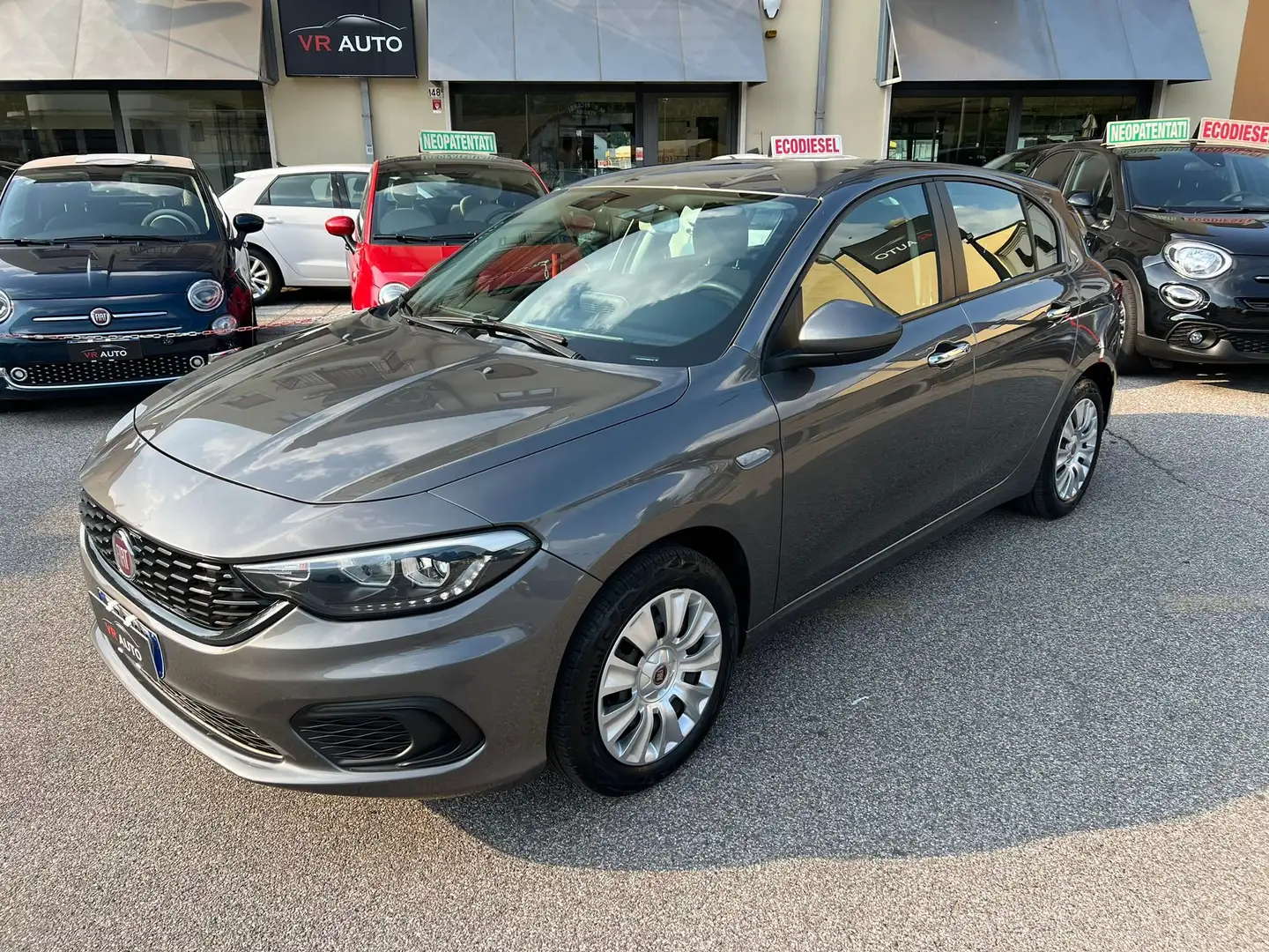 Fiat Tipo NEOPATENTATI 5p 1.3 mjt CARPLAY/RETROCAMERA PROMO Grigio - 1