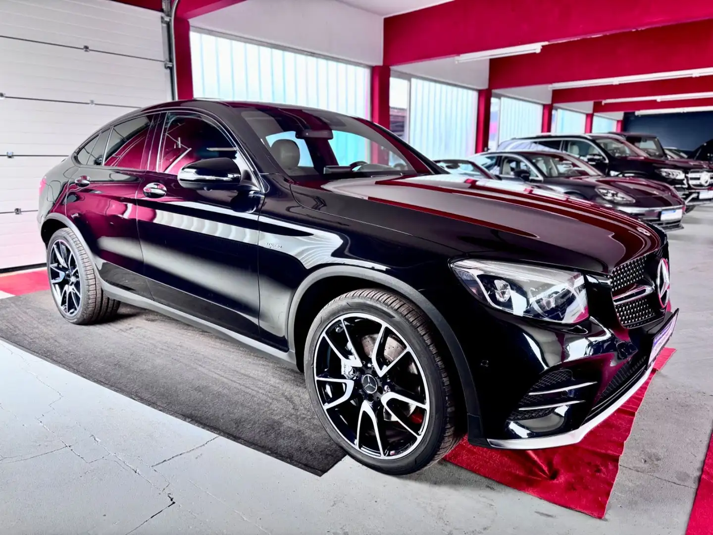 Mercedes-Benz GLC 43 AMG GLC 43AMG Coupe Burmester Pano Airmatic 360° 21" Černá - 2