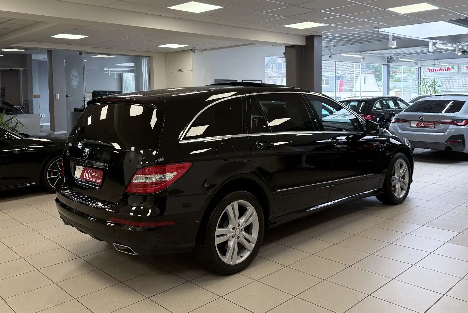 Mercedes-Benz R 350 LANG BT 4Matic *7Sitzer*PanSD*AHK*Bi-Xenon Noir - 2