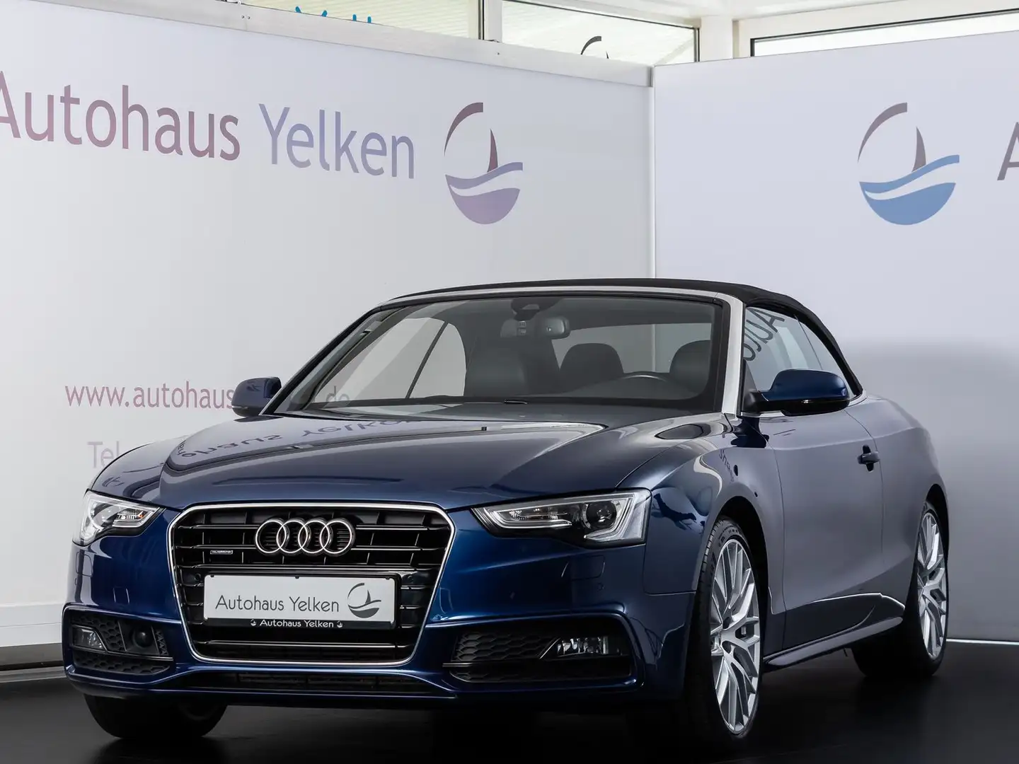 Audi A5 Cabriolet 3.0 TDI S Line *ACC*MMI-PL*RFK*SPUR Blauw - 2